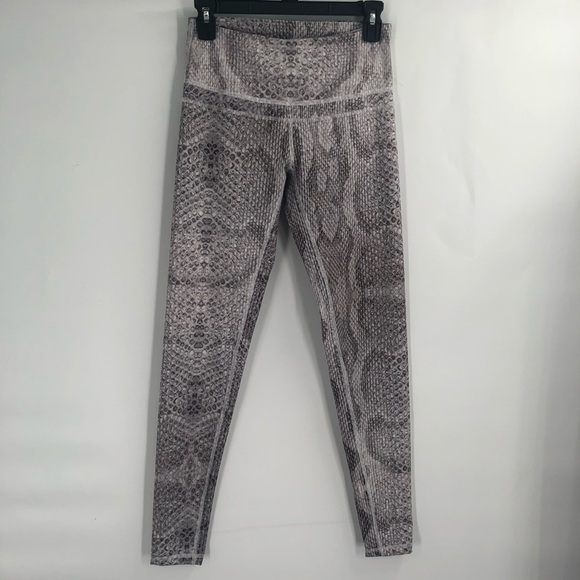 VARLEY Snake Print Leggings NWT Animal Print Stretch Athletic Pant New S Small - Picture 2 of 7
